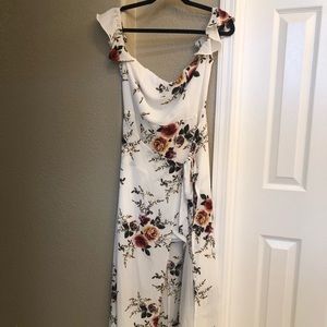 Floral off the shoulder dress from ooh la luxe.